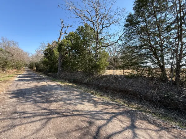 $807,500 | 2 Fcr 510, Fairfield, TX 75840