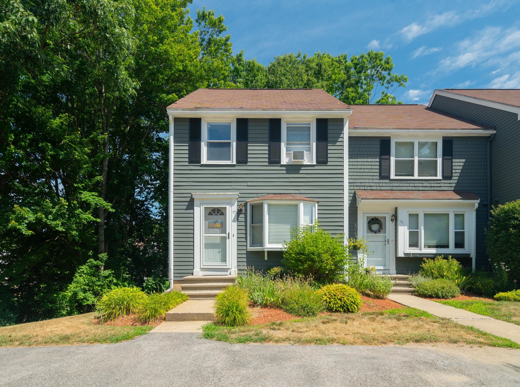 17 Boulder Way Merrimack, NH 03054 - Photo 1 of 19 Gallery Image 1