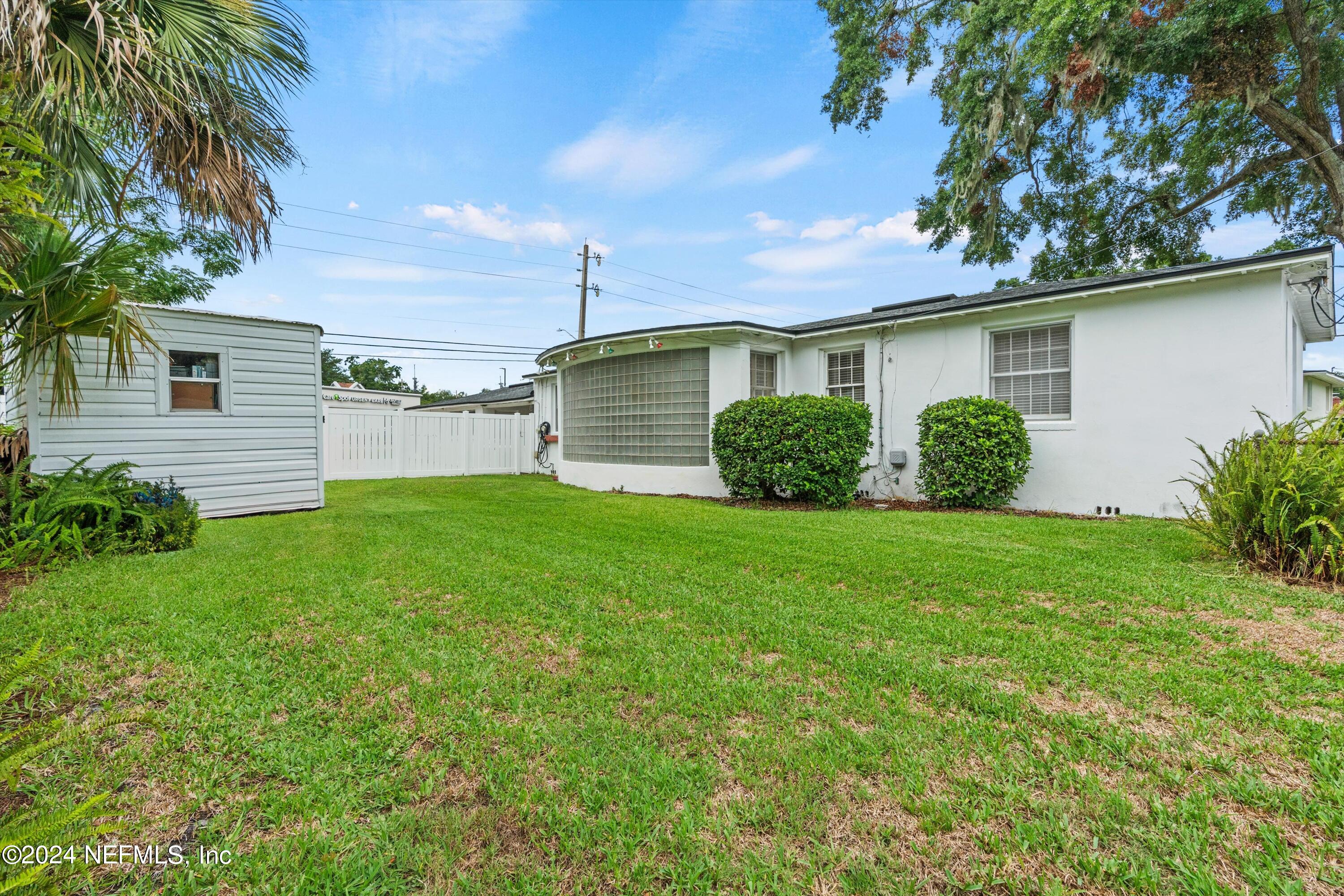 1510 Ridgeland Road Jacksonville, FL 32207 - Photo 21 of 26 Backyard