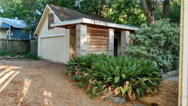 $2,500 | 4611 Duval Street, Austin, TX 78751