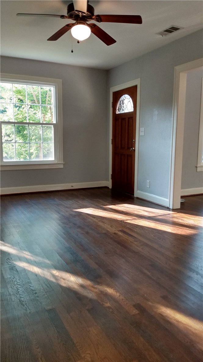 4611 Duval Street Austin, TX 78751 - Photo 3 of 11