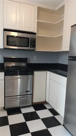 $2,500 | 4611 Duval Street, Austin, TX 78751