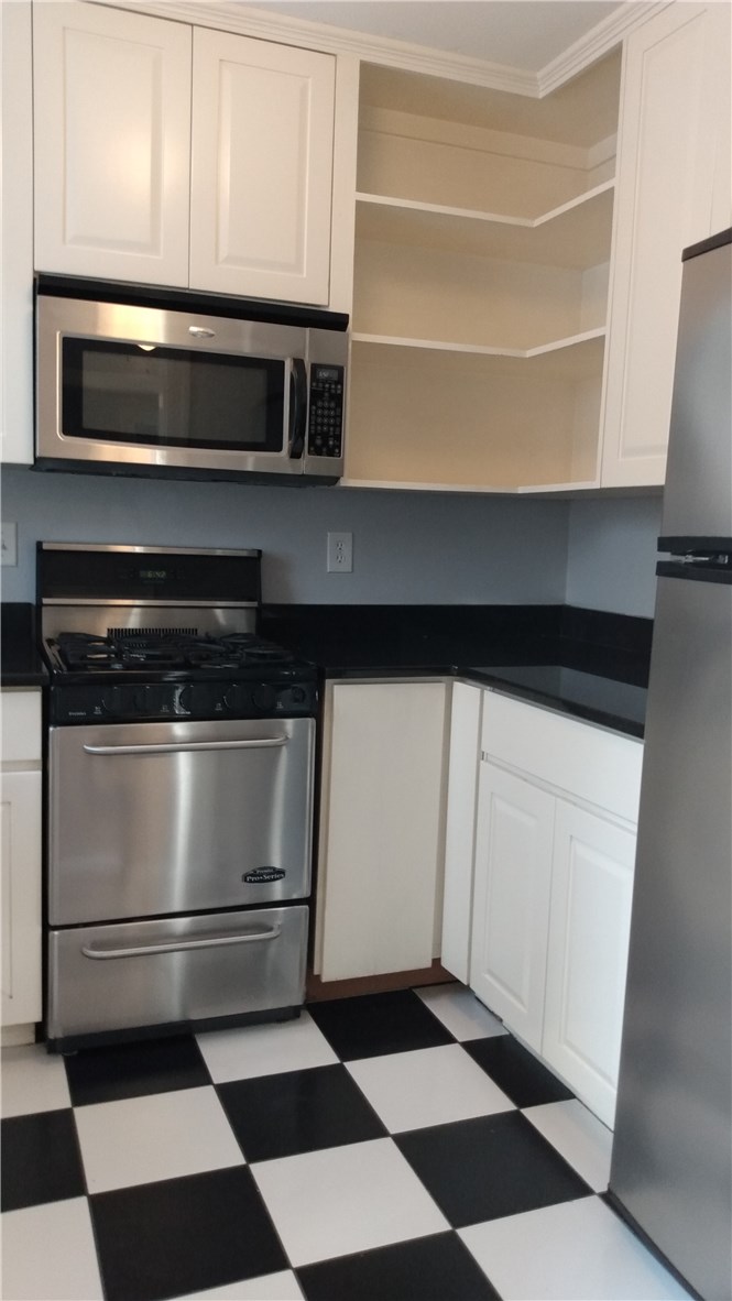 4611 Duval Street Austin, TX 78751 - Photo 7 of 11