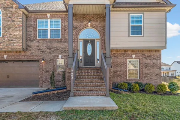 $2,800 | 222 Cooper River Way, Clarksville, TN 37042