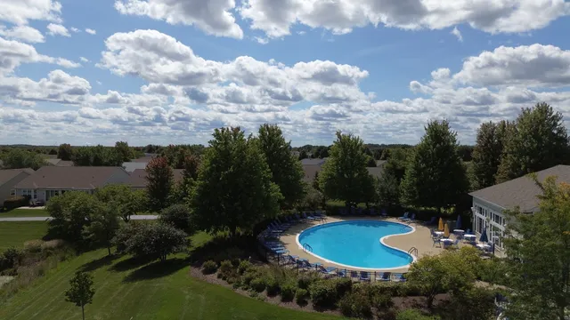 $335,000 | 621 Pleasant Drive, Shorewood, IL 60404