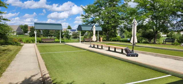 $335,000 | 621 Pleasant Drive, Shorewood, IL 60404