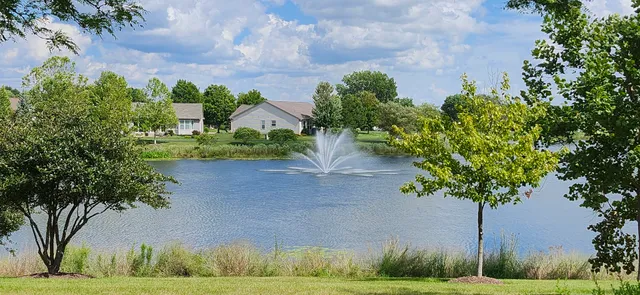 $335,000 | 621 Pleasant Drive, Shorewood, IL 60404