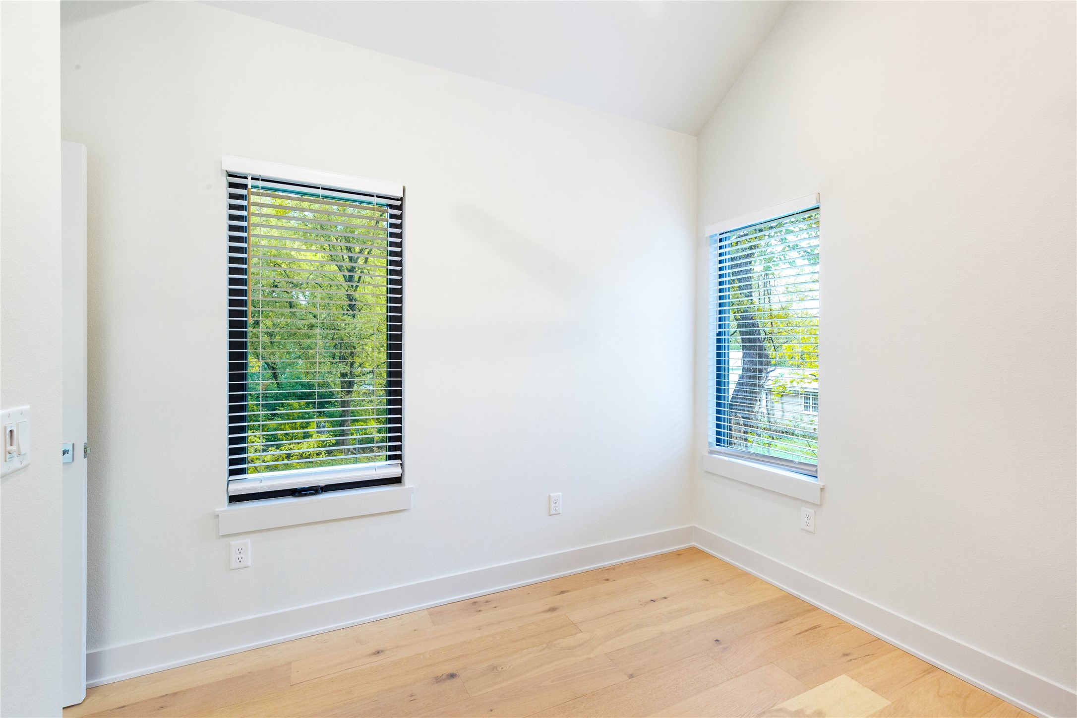 1118 Walton Lane, Unit 3 Austin, TX 78721 - Photo 11 of 18