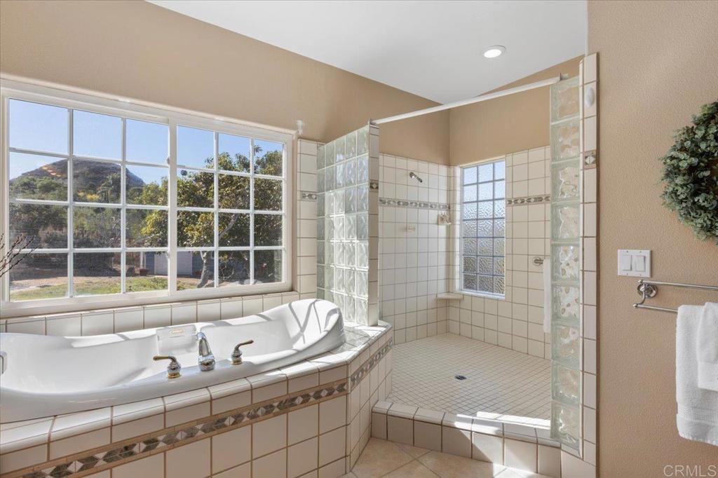 4904 Conejo Road Fallbrook, CA 92028 - Photo 66 of 72 Master Bathroom Ensuite