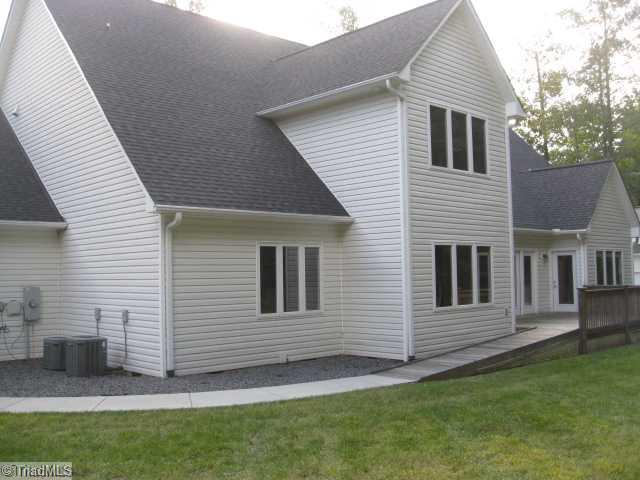 122 Oak Hill Road Advance, NC 27006 - Photo 3 of 16 Exterior Back.