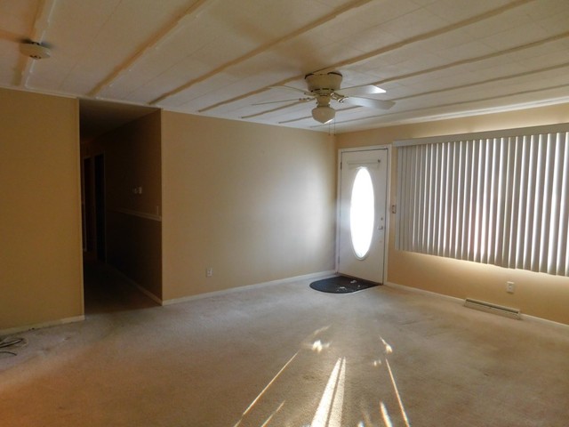 325 Erickson Road Rochelle, IL 61068 - Photo 3 of 25