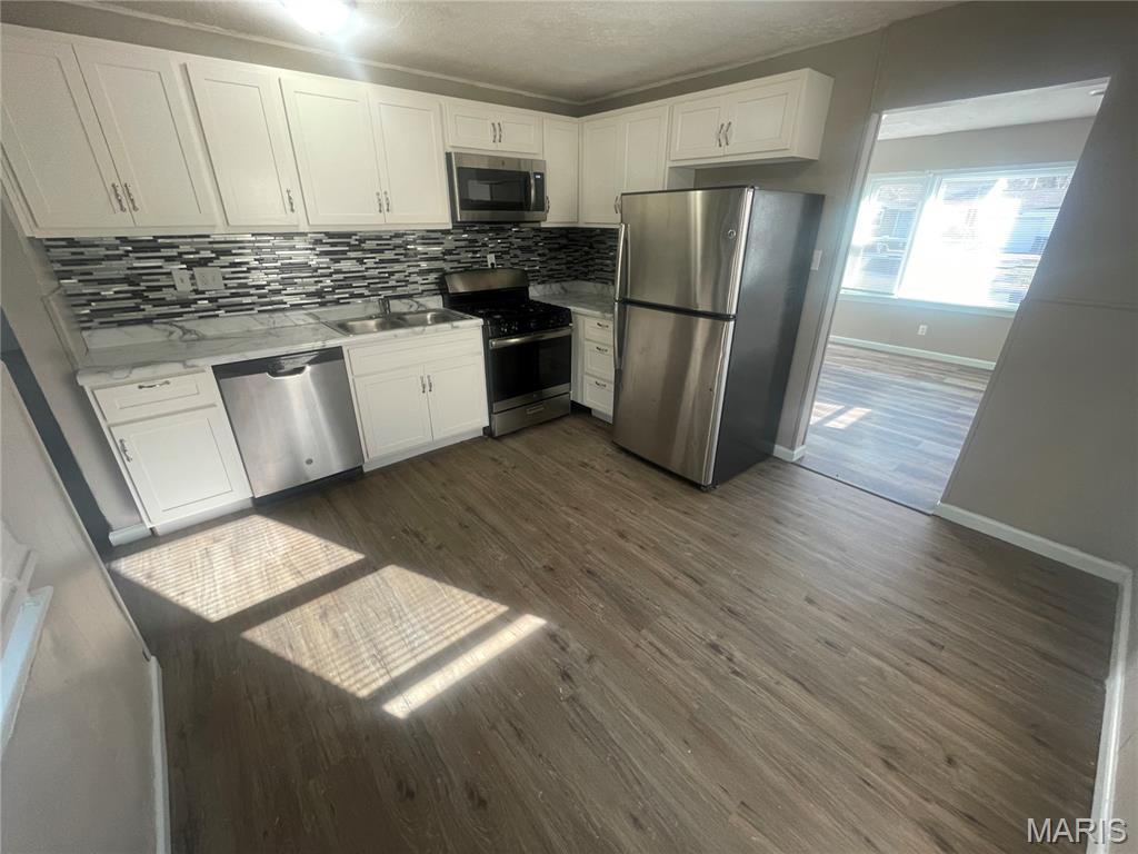 4507 Ashby Road St. Ann, MO 63074 - Photo 7 of 14