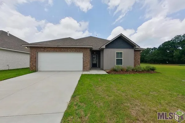 $1,675 | 205 Foggy Lane, Lafayette, LA 70507