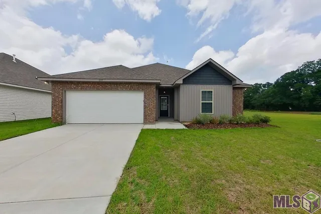 $1,795 | 205 Foggy Lane, Lafayette, LA 70507