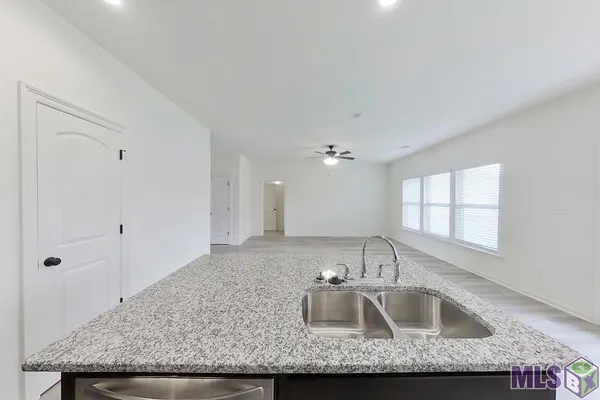 $1,675 | 205 Foggy Lane, Lafayette, LA 70507