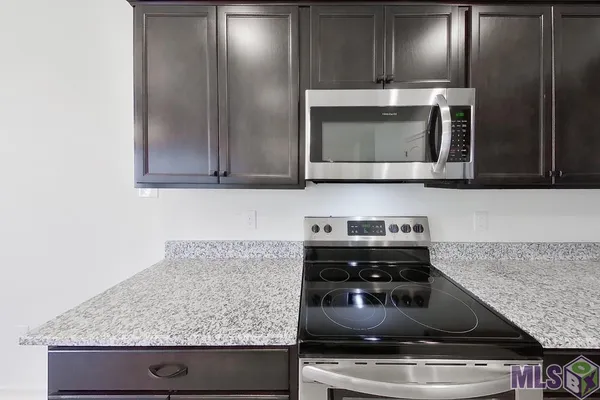 $1,675 | 205 Foggy Lane, Lafayette, LA 70507