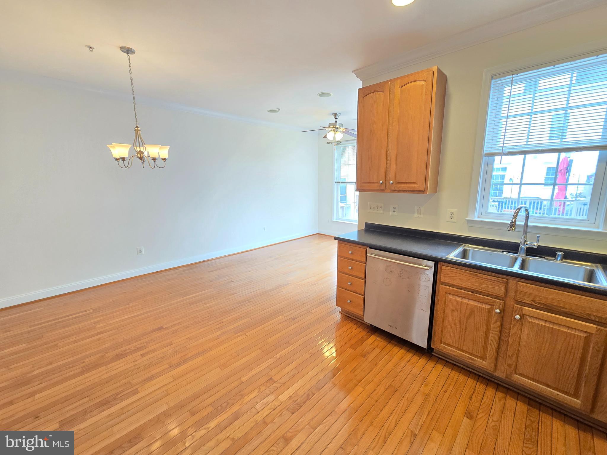 876 Ryan Street Baltimore, MD 21230 - Photo 6 of 50