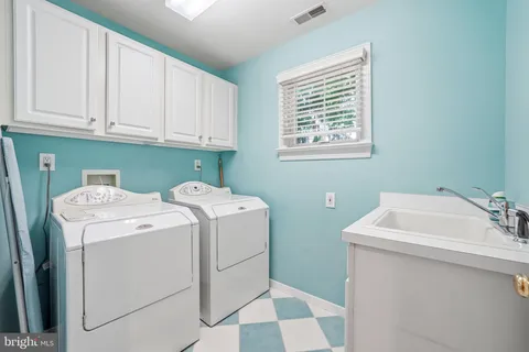 $1,300,000 | 209 Lincoln Avenue, Haddonfield, NJ 08033