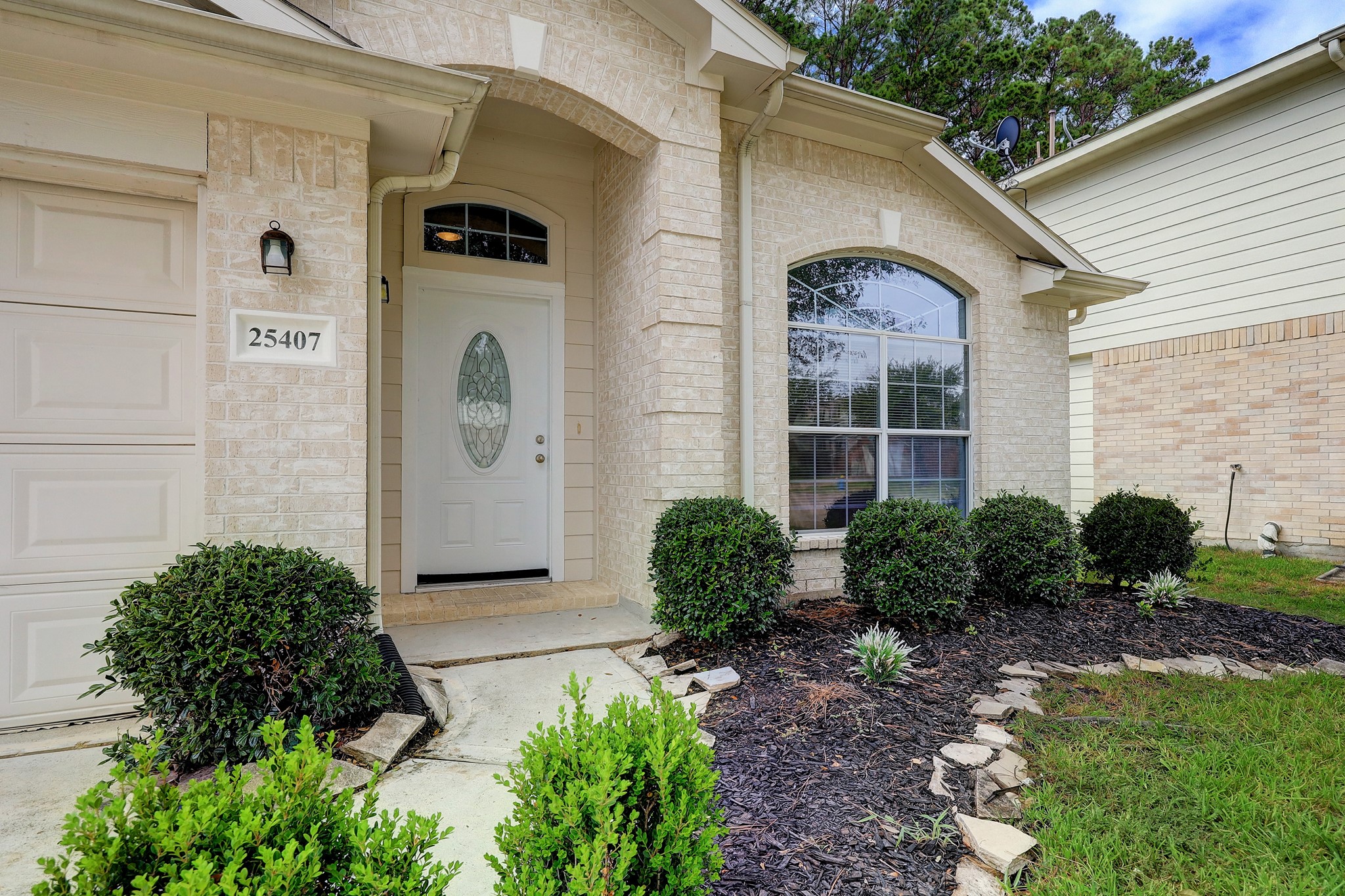 25407 Clover Ranch Drive Katy, TX 77494 - Photo 2 of 17