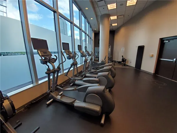 $2,425 | 1080 Peachtree Street Northeast, Unit 2816, Atlanta, GA 30309