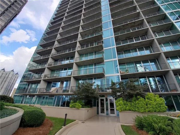 $2,425 | 1080 Peachtree Street Northeast, Unit 2816, Atlanta, GA 30309