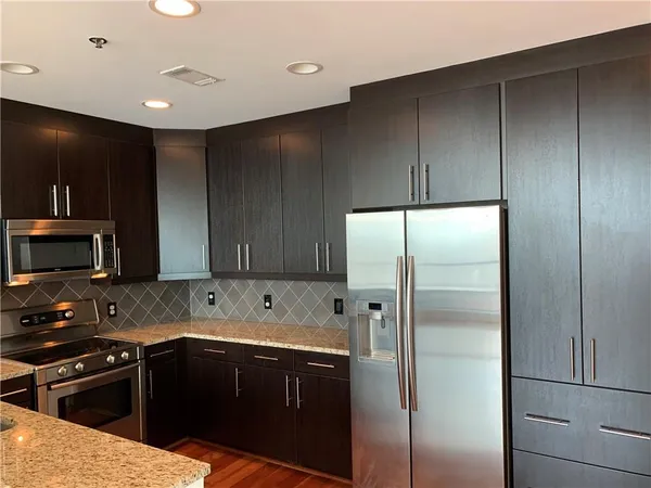 $2,425 | 1080 Peachtree Street Northeast, Unit 2816, Atlanta, GA 30309