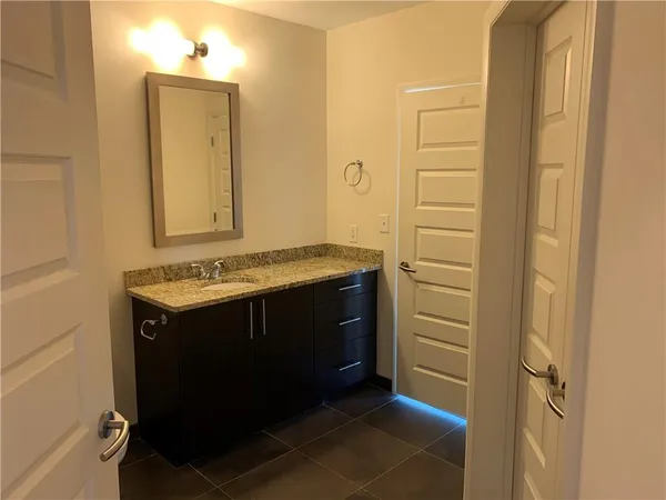 $2,425 | 1080 Peachtree Street Northeast, Unit 2816, Atlanta, GA 30309