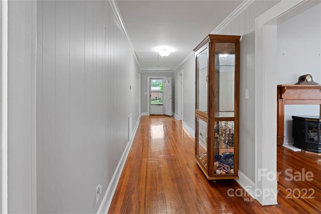 2139 Quaker Road Siloam, NC 27047 - Photo 15 of 35 a view of hallway with wooden floor