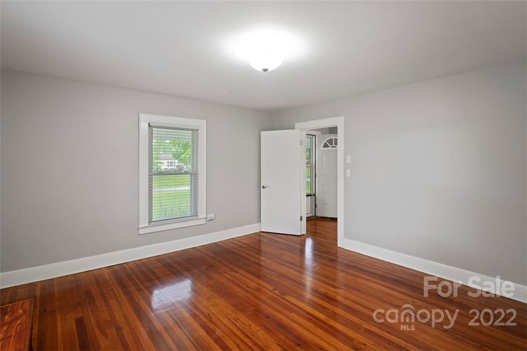 2139 Quaker Road Siloam, NC 27047 - Photo 26 of 35 an empty room with window