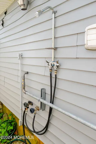 $5,500 | 18 Valentine Street, Unit REAR, Monmouth Beach, NJ 07750