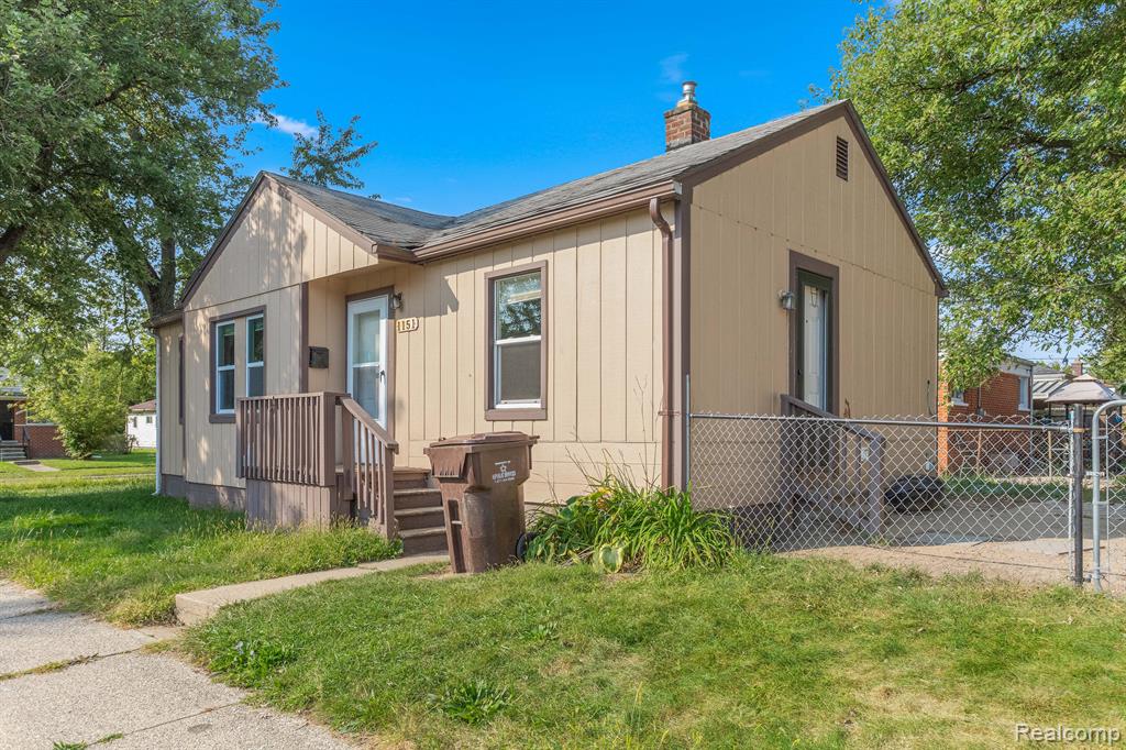 1151 Eastern Street Inkster, MI 48141 - Photo 2 of 27