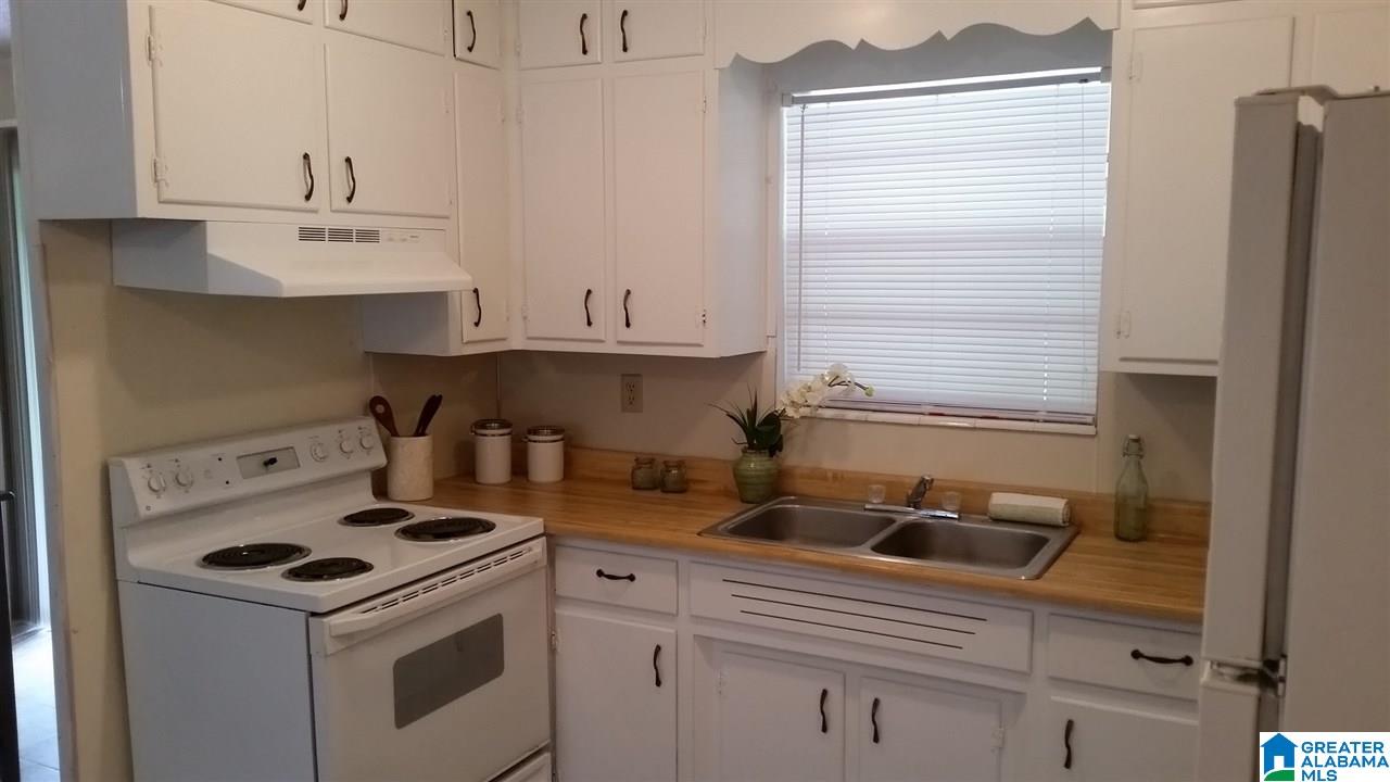 1819 Roberta Road Birmingham, AL 35214 - Photo 14 of 36 Gallery Image 14