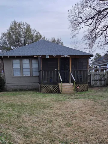 $225,000 | 1196 Central Avenue, Memphis, TN 38104