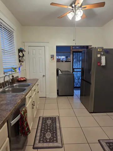 $225,000 | 1196 Central Avenue, Memphis, TN 38104