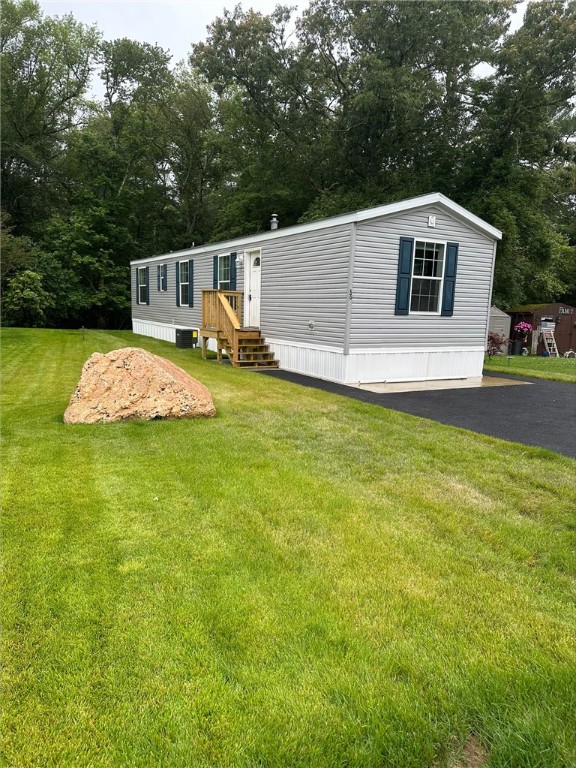 36 Toadstool Knolls Charlestown, RI 02813 - Photo 2 of 27