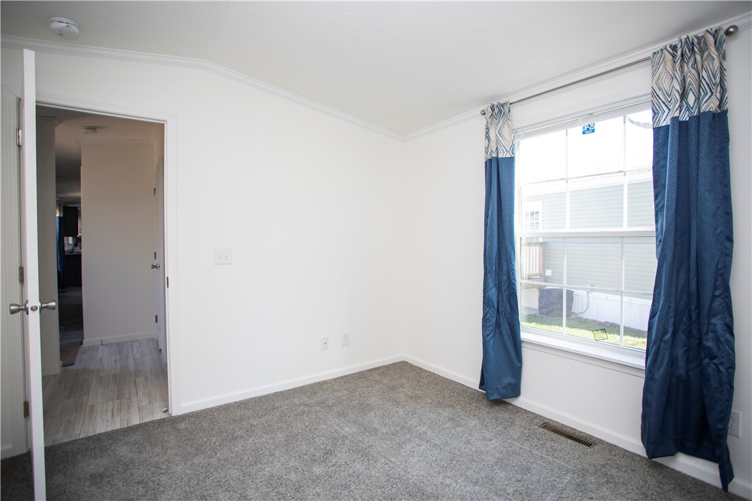 36 Toadstool Knolls Charlestown, RI 02813 - Photo 8 of 27