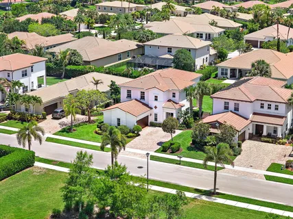 $1,095,000 | 196 Behring Way, Jupiter, FL 33458