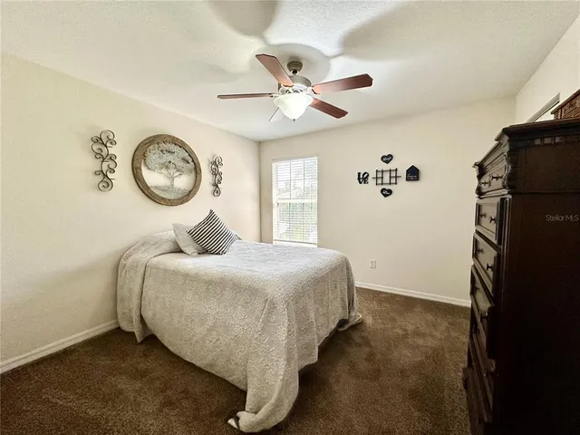 $300,000 | 12406 Northeast 50th View, Oxford, FL 34484