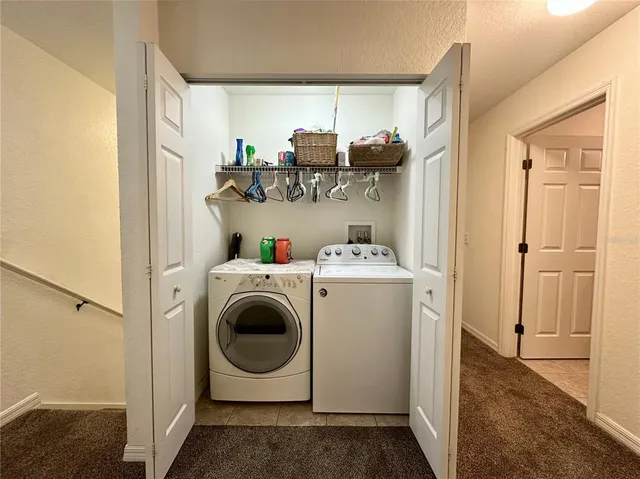 $300,000 | 12406 Northeast 50th View, Oxford, FL 34484