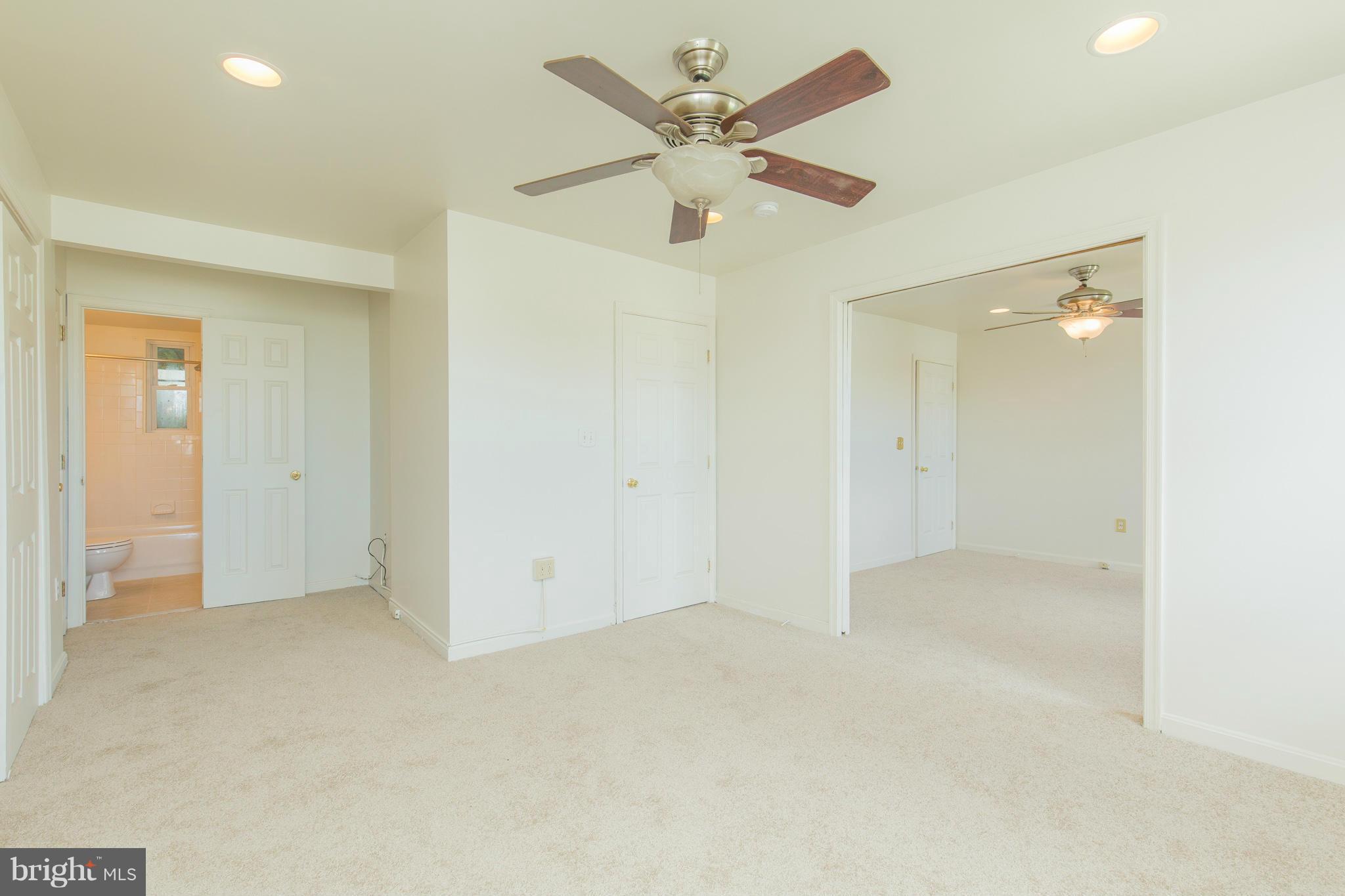 5019 Sheriff Road Northeast Washington, DC 20019 - Photo 21 of 23 Bath (Master)