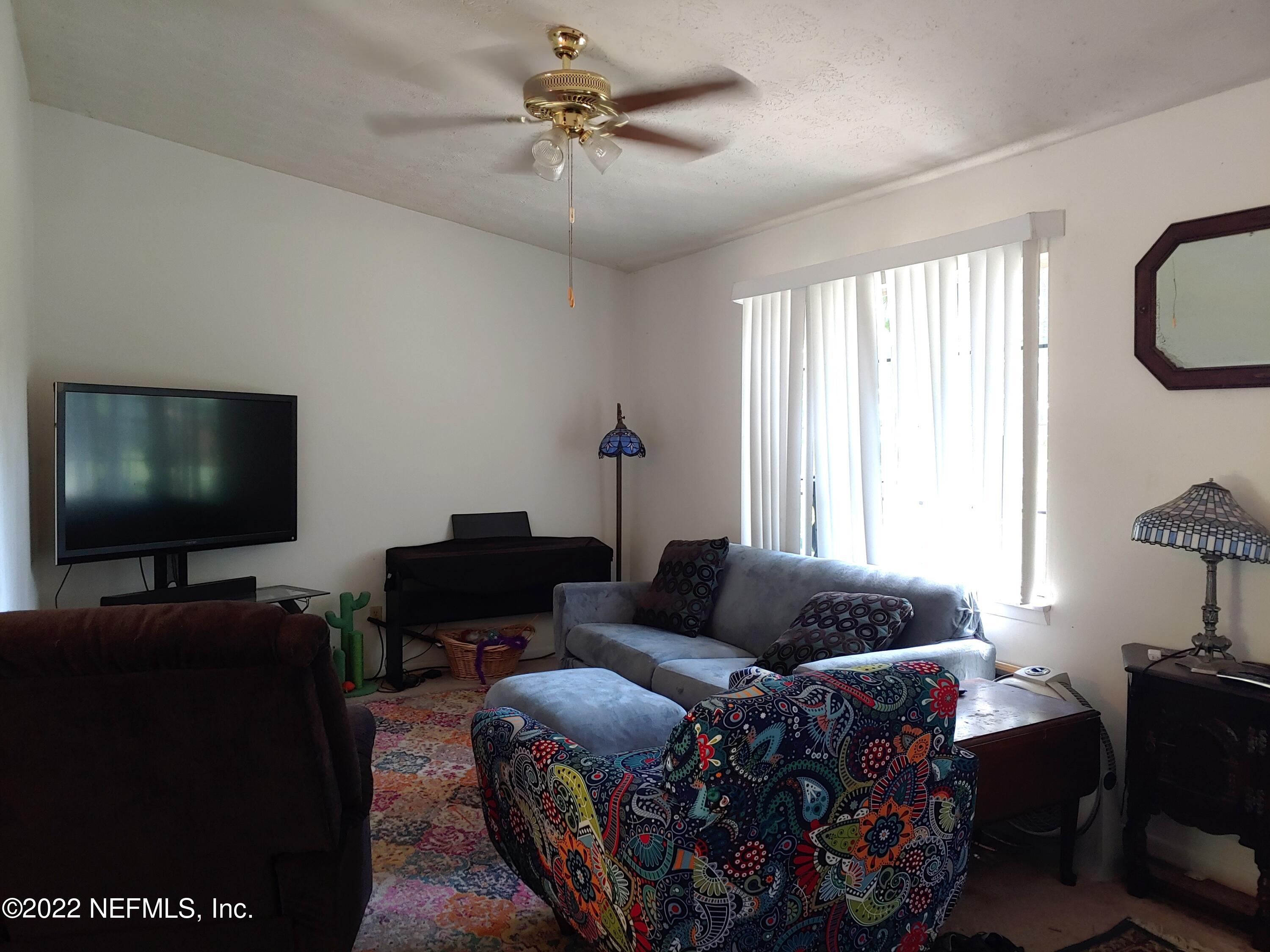96692 Blackrock Road Yulee, FL 32097 - Photo 6 of 19 livingroom2