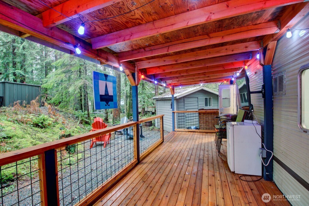 78 Goldrush Road Deming, WA 98244 - Photo 3 of 39