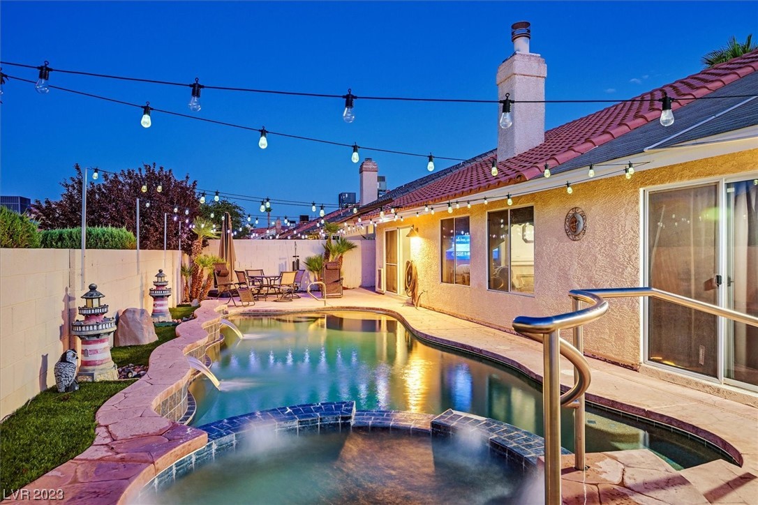 846 Coastal Beach Road Henderson, NV 89002 - Photo 3 of 30 Gallery Image 3