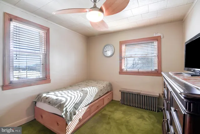 $124,900 | 169 Weston Place, Shenandoah, PA 17976