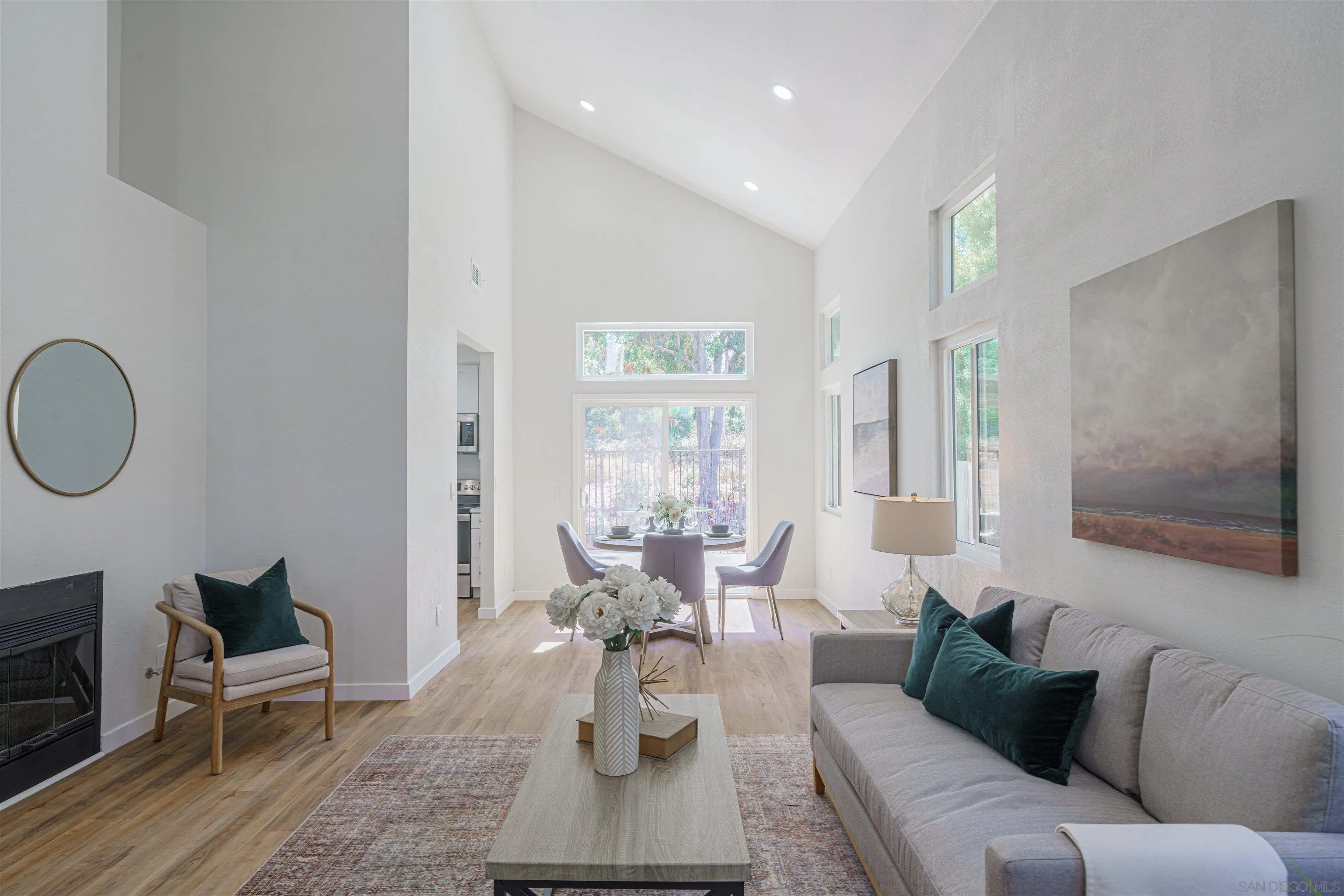 14695 Carmel Ridge Road San Diego, CA 92128 - Photo 7 of 17