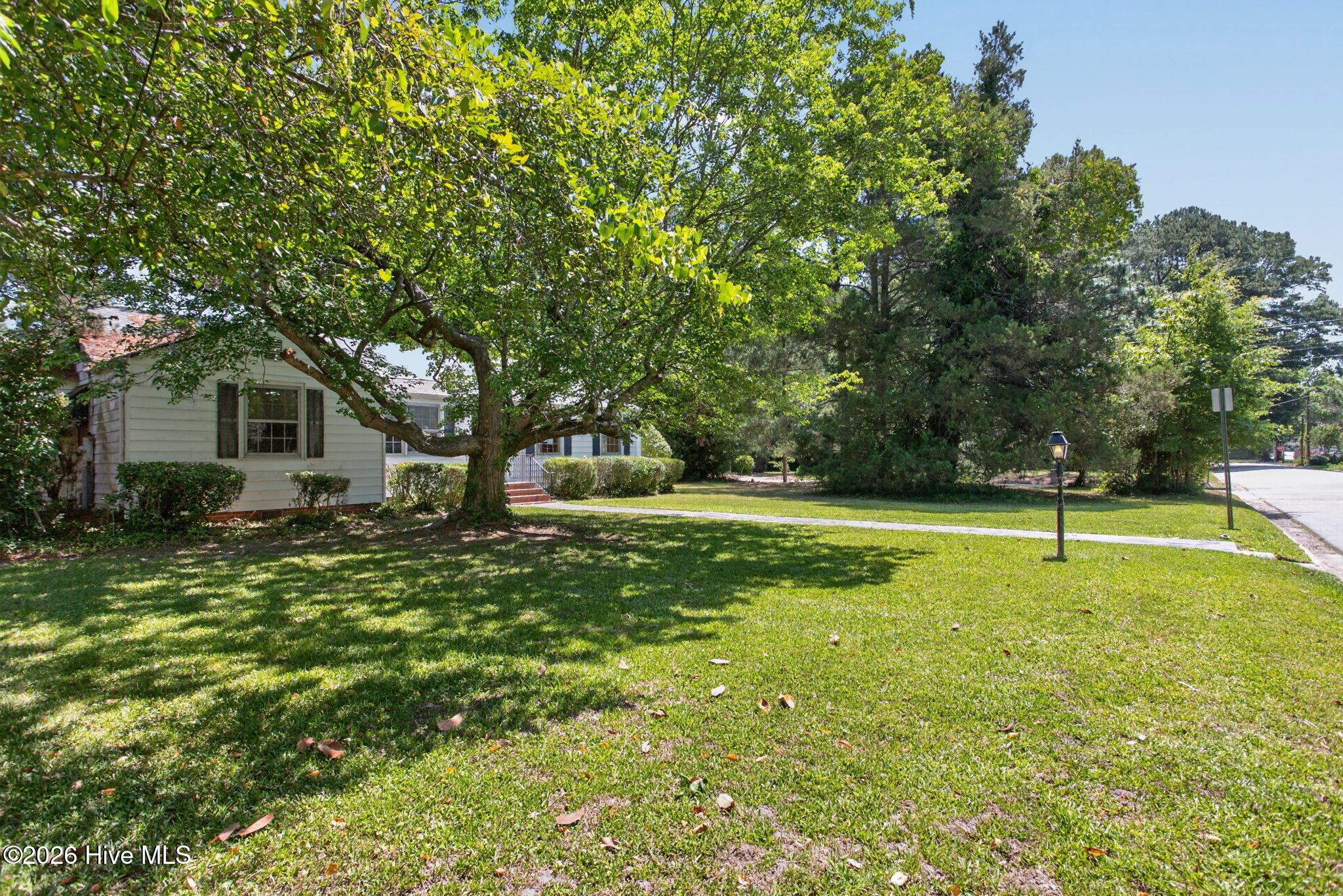 747 Silver Springs Road Sunbury, NC 27979 - Photo 3 of 33