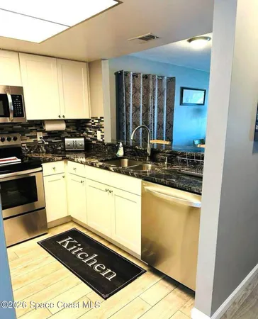 $2,100 | 2794 Rhonda Lane, Melbourne, FL 32935