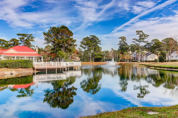 $2,450 | 2011 North Highway 17, Unit 1900Q, Mount Pleasant, SC 29466
