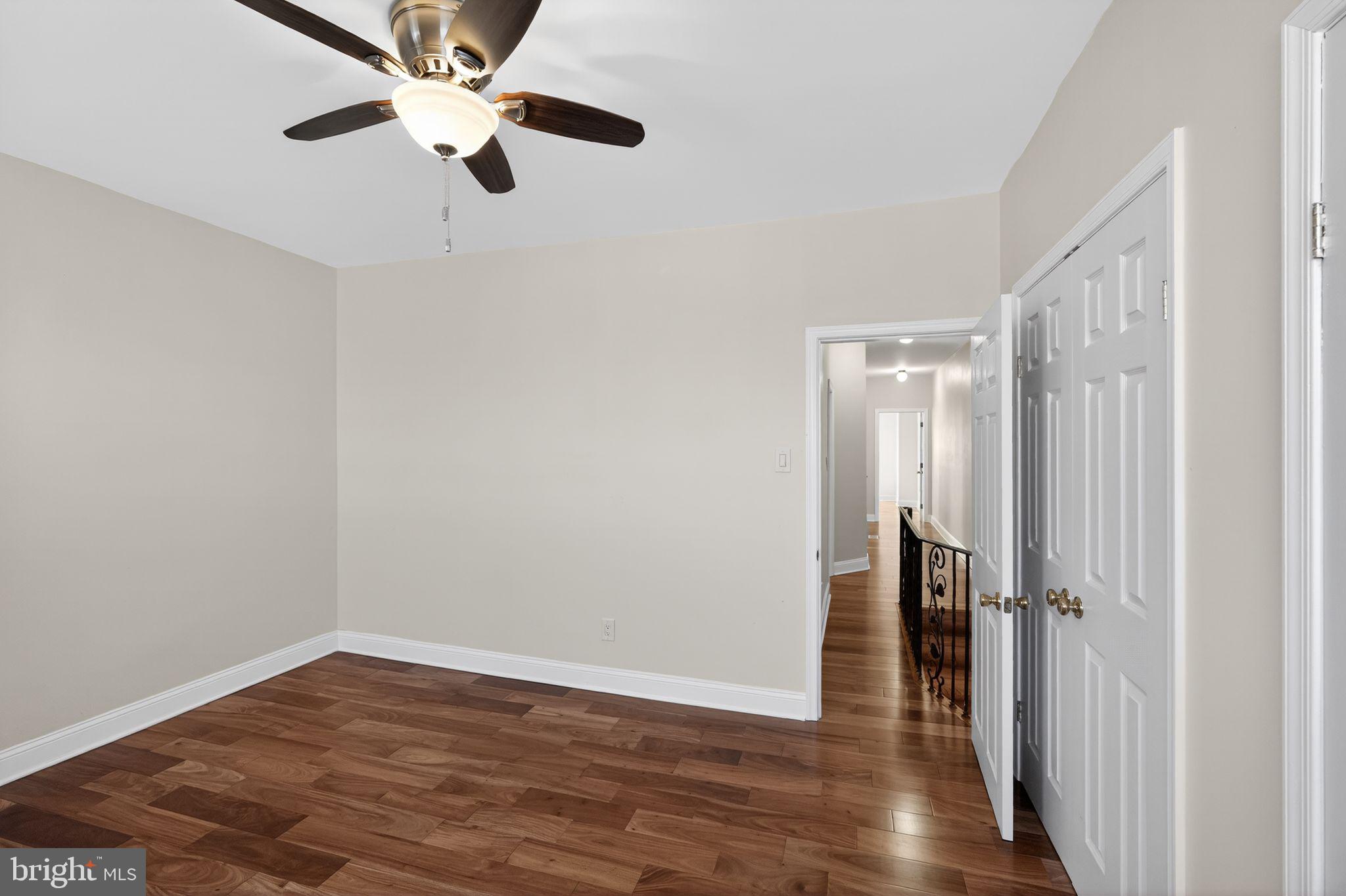 2515 South 16th Street Philadelphia, PA 19145 - Photo 19 of 29 wooden floor in an empty room