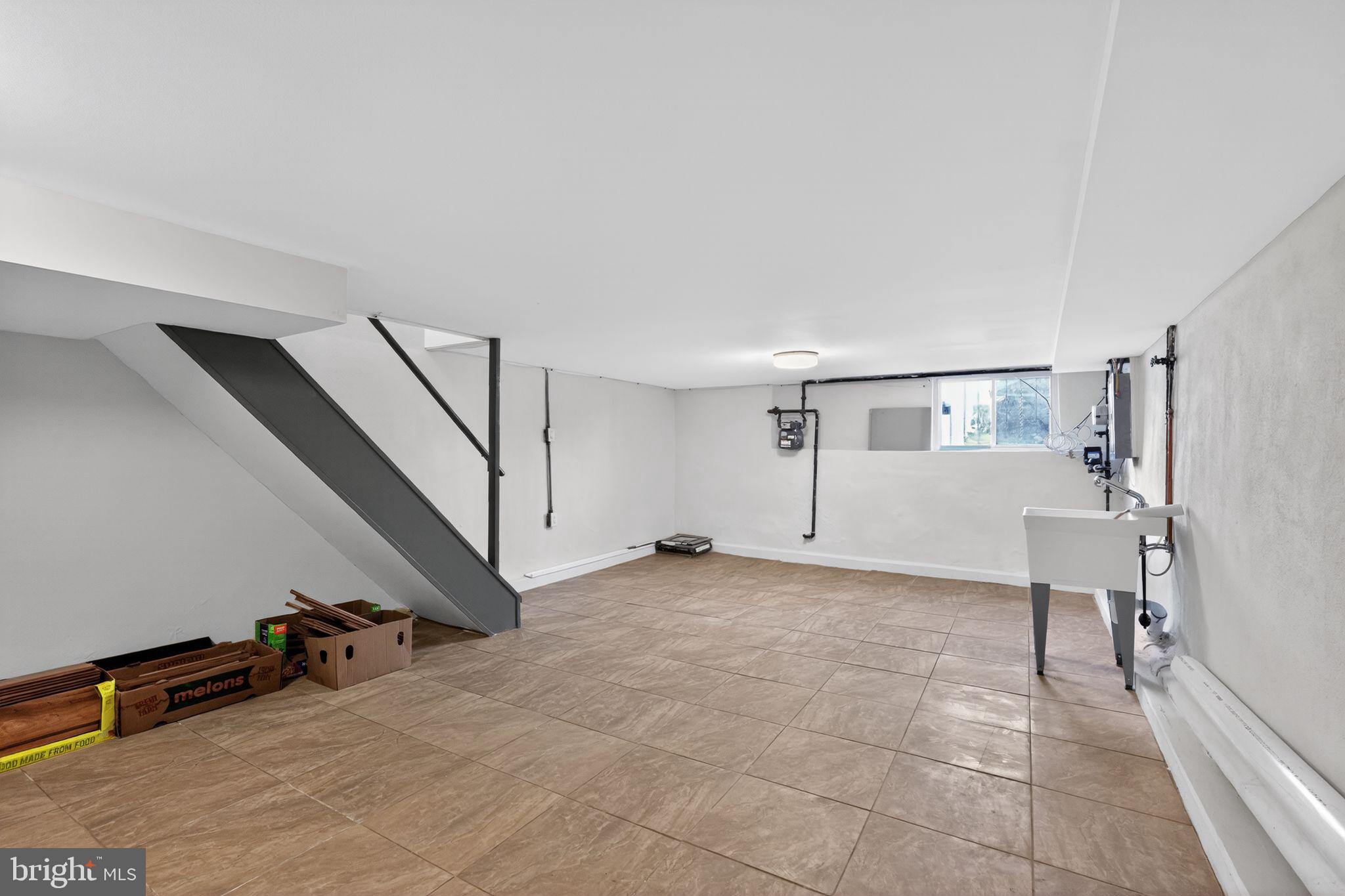 2515 South 16th Street Philadelphia, PA 19145 - Photo 29 of 29 a view of a room with gym equipment